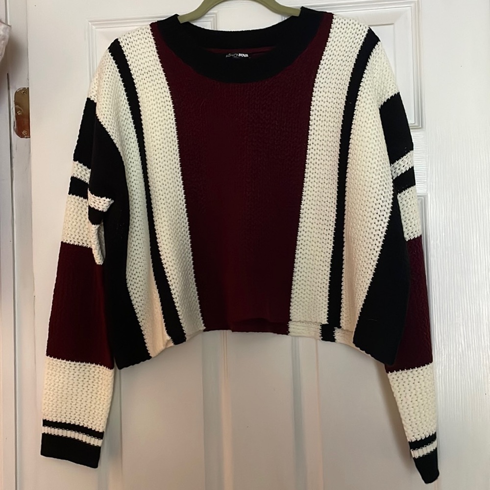 Cropped sweater